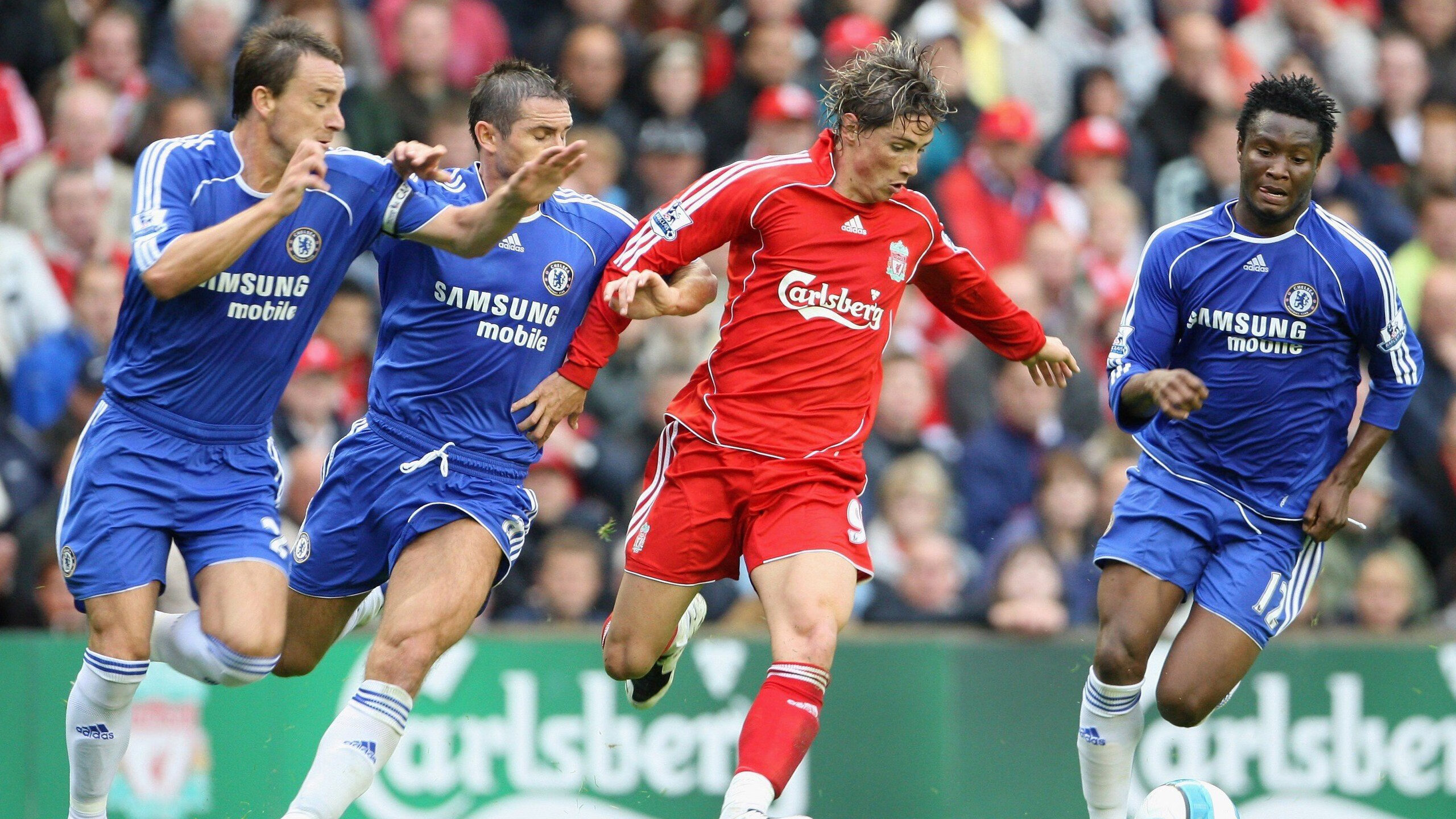 《英雄联盟》冠军联赛季后赛全面开启,冠军争夺激烈,lol季后赛冠军